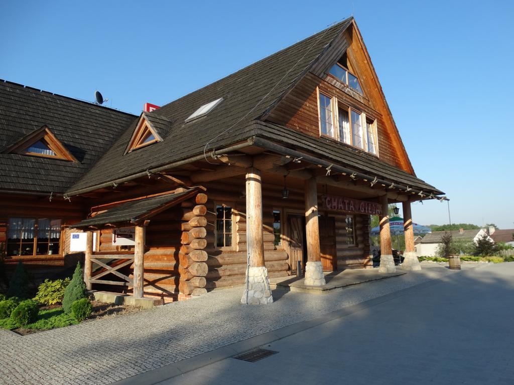 Chata Gieda Hotel Gdow ภายนอก รูปภาพ